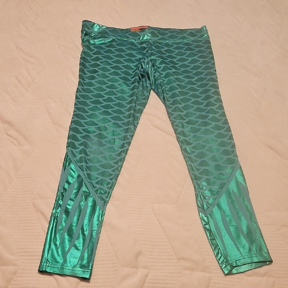 Tipsy Elves Shimmery Teal Mermaid-Scale Leggings